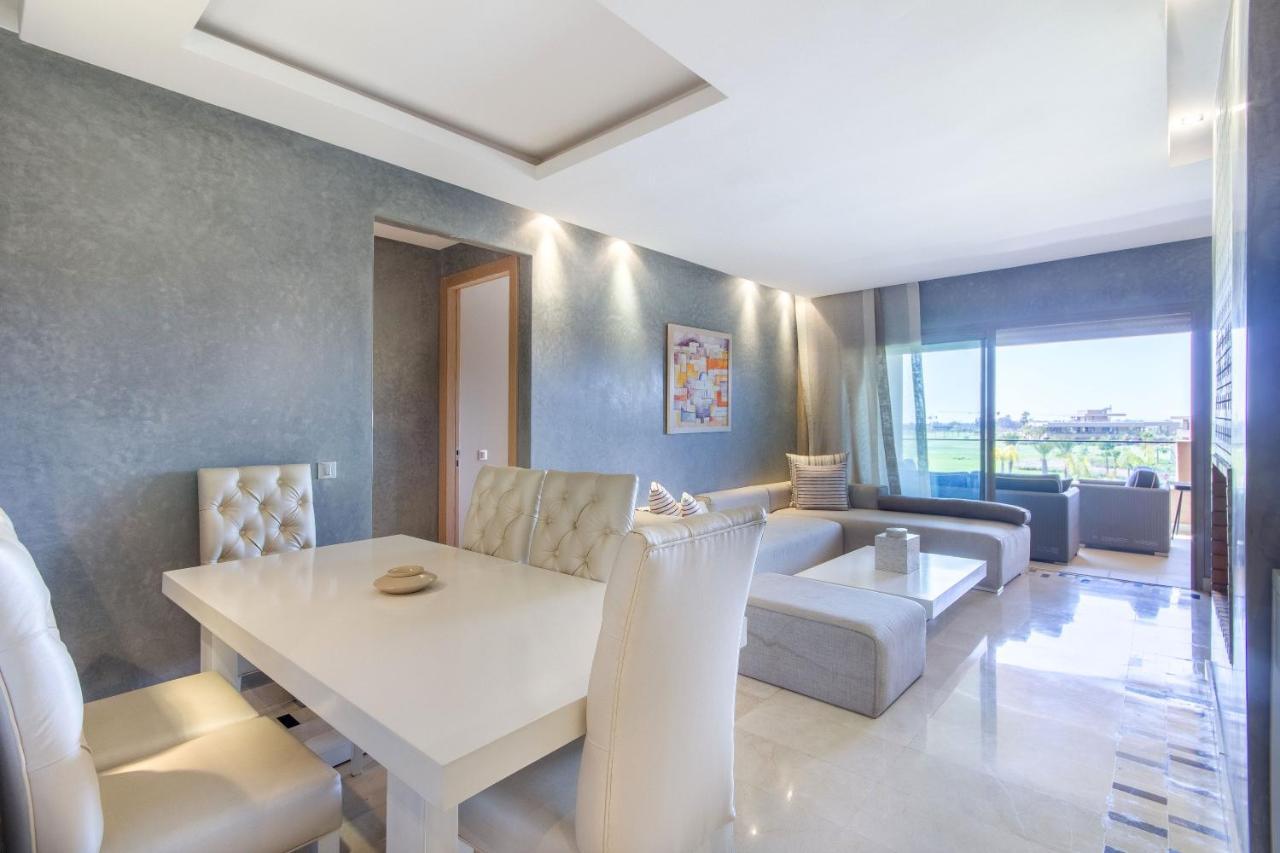 マラケシュLumineux Et Vue Degagee Sur Piscine A Prestigiaアパートメント エクステリア 写真