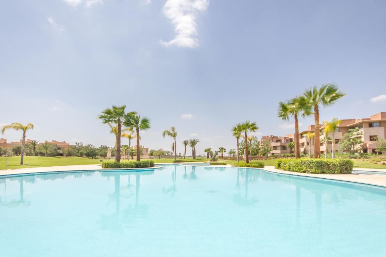 マラケシュLumineux Et Vue Degagee Sur Piscine A Prestigiaアパートメント エクステリア 写真