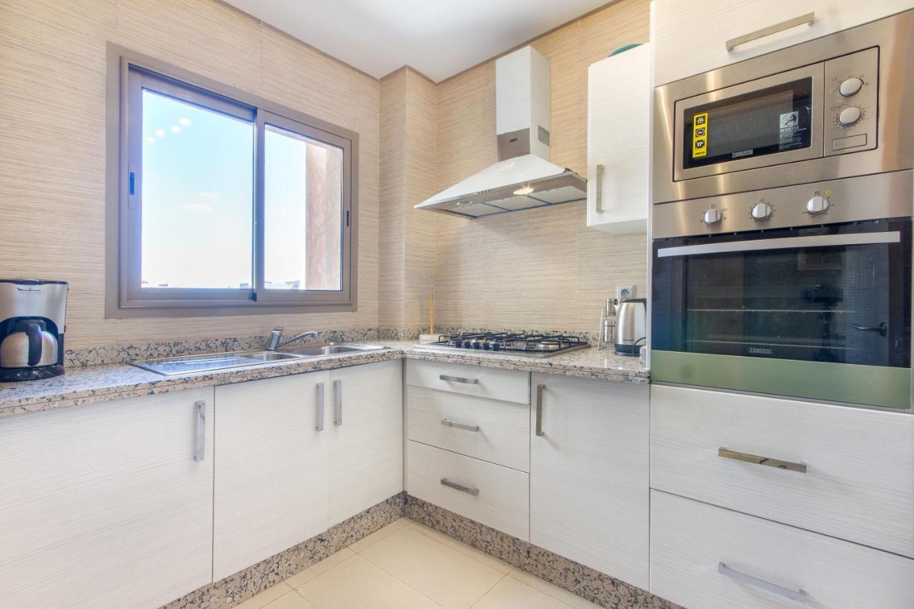 マラケシュLumineux Et Vue Degagee Sur Piscine A Prestigiaアパートメント エクステリア 写真